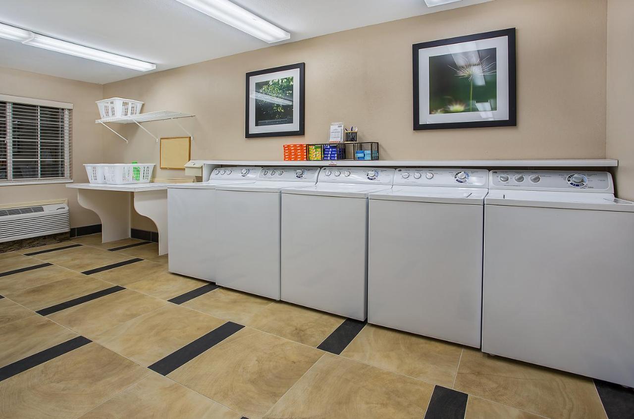 Candlewood Suites Louisville Airport By Ihg Kültér fotó